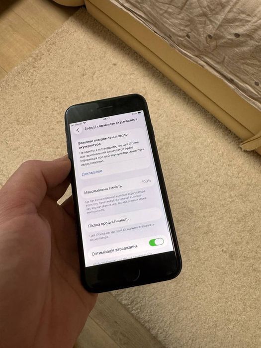 Продам iPhone SE 2020/128