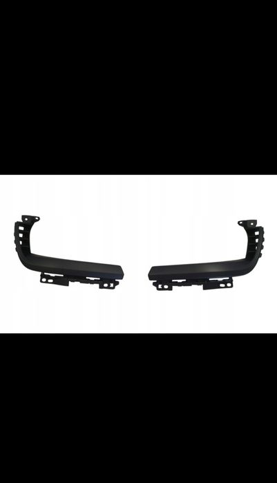 Listwy pod lampe prawa lewa Ram TRX Listwy grill