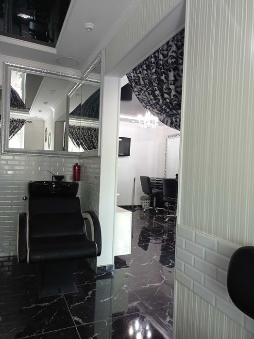 Оренда салону краси