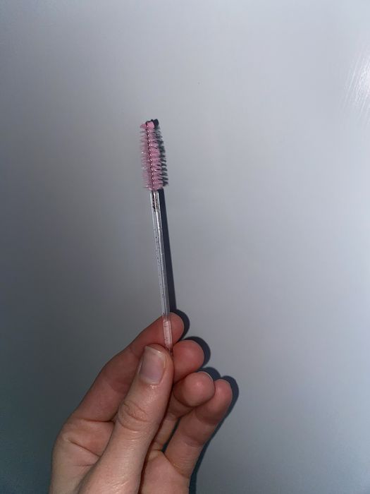 Щіточки для брів