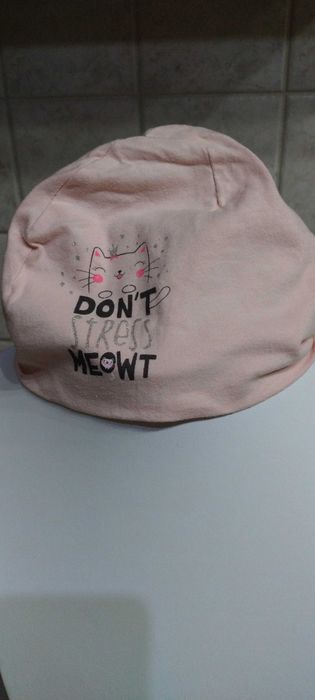 Czapka dziecięca dwustronna.
