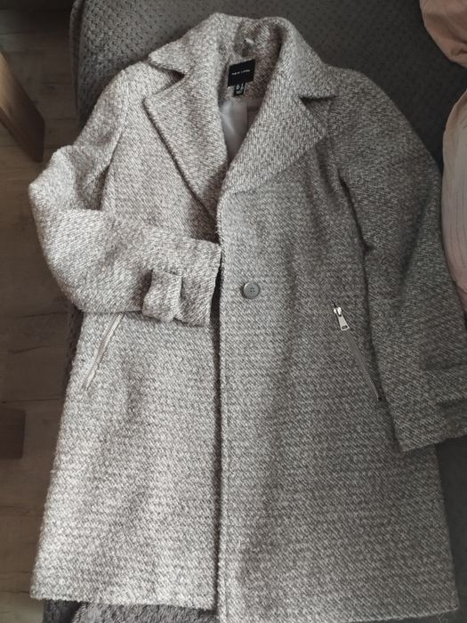 Płaszczyk wiosna  taliowany