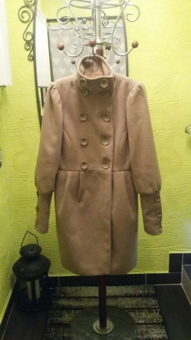 Płaszczyk damski beżowy Pretty Girl 40 (L)