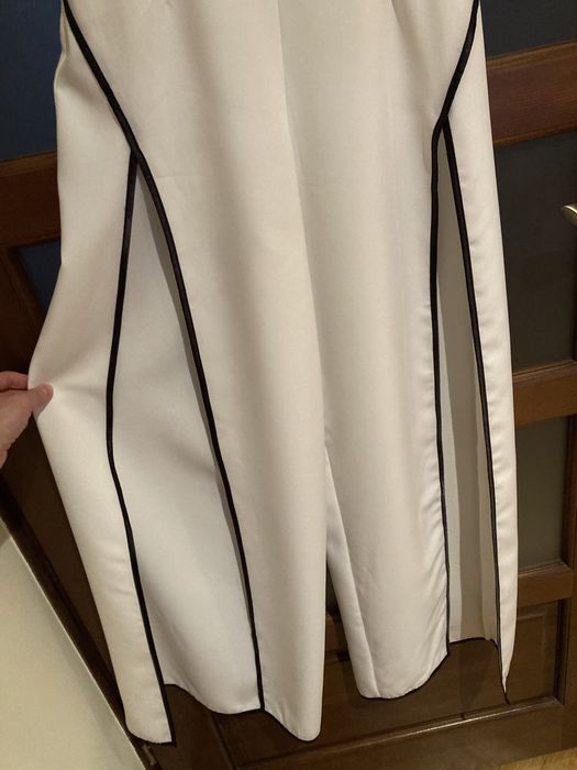 Kombinezon w azjatyckim stylu