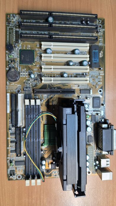 motherboard antiga MSI MS-6119