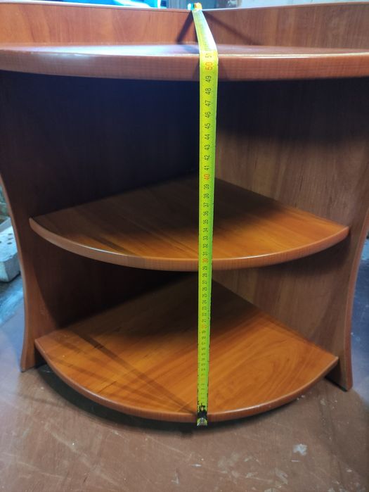 Полочка для офиса, квартиры