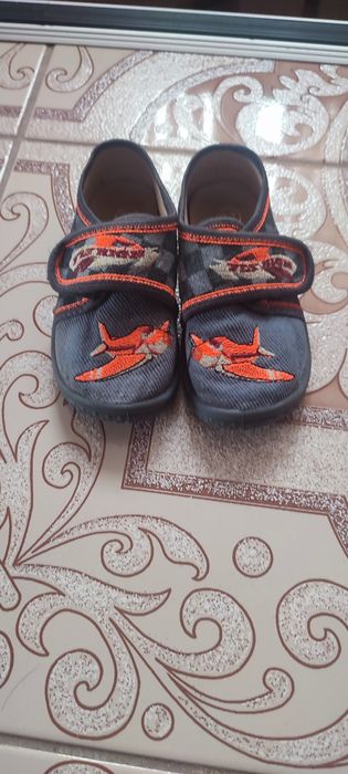 Перезуття для дому та садочка