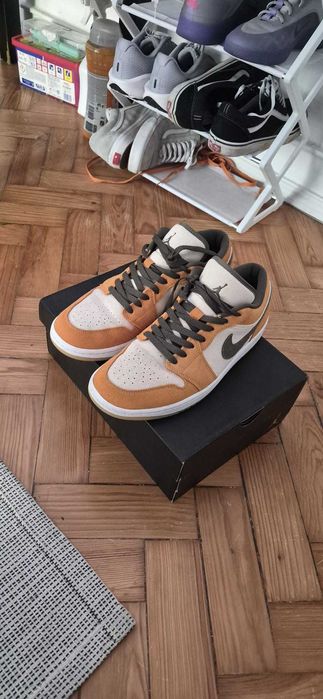 Air Jordan 1 Low SE