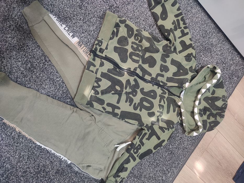 Komplet dresik chłopiec rozm 104