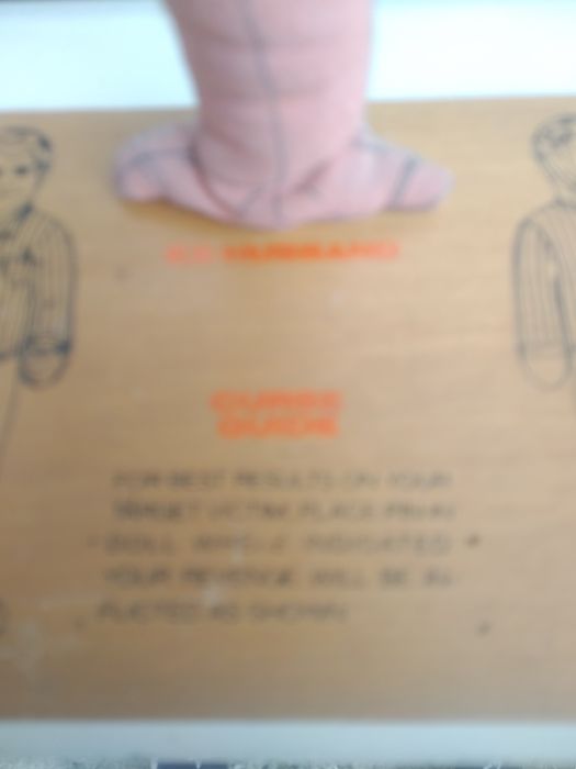 Boneco Ex-Husband Curse Guide veio da América anos 60, 70