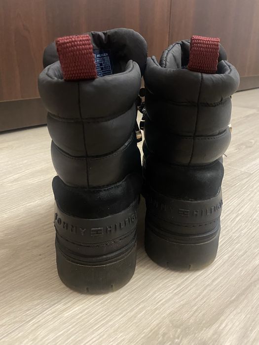 Зимові чоботи черевики tommy hilfiger