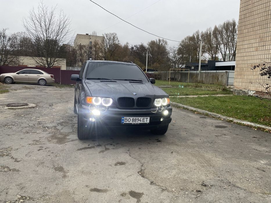 BMW X5 E53.