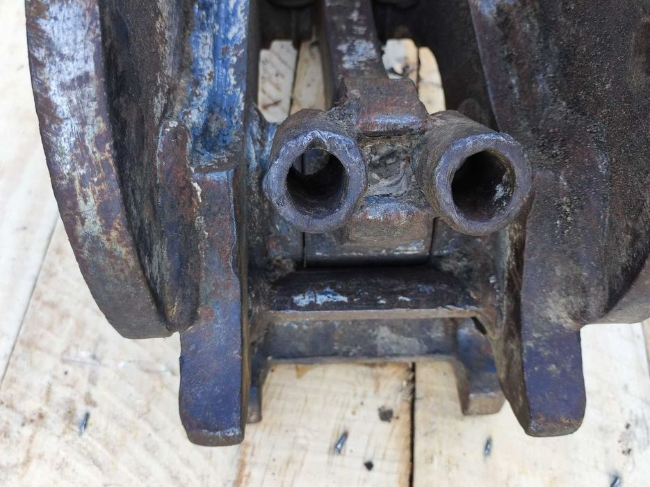 Koparko -ładowarka JCB CX - Szybkozłacze mechaniczne