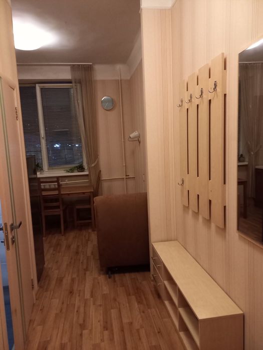 Сдам квартиру- люкс  , с кондиционером,метро Вокзальная