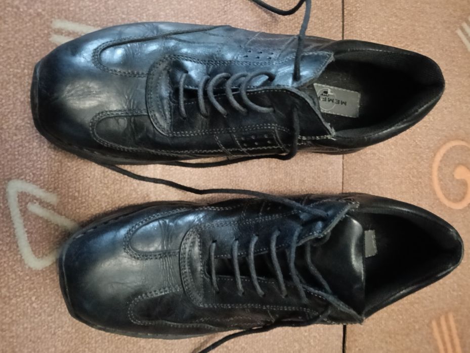Туфлі чоловічі кожані кросівки