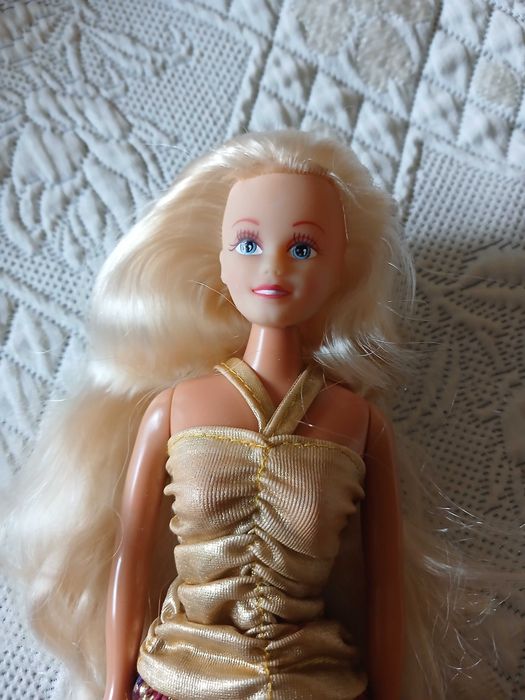 Boneca Nancy com Vestido