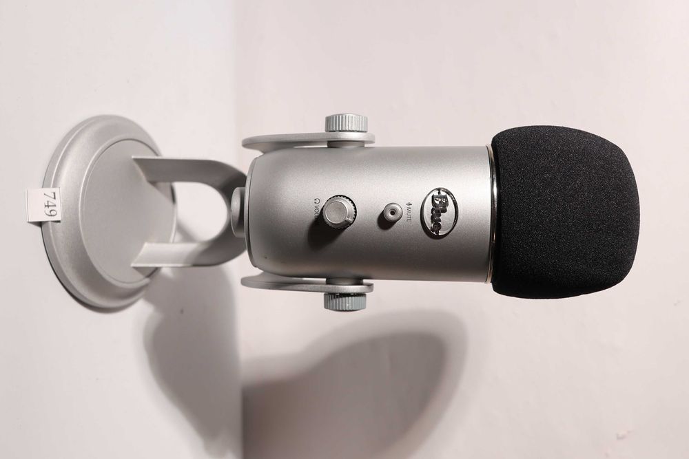 Микрофон Blue Microphones Yeti