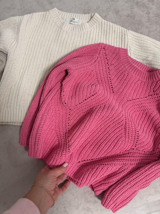 неперевершені светри на дівчинку нові 4-5-6 років