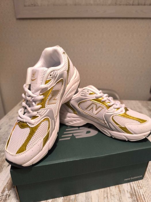 New Balance nº 39 WHITE/GOLD NOVOS