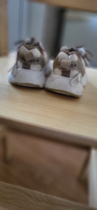 Кросівки дитячі унісекс відмінний стан