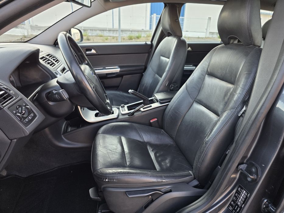 Volvo V50 1.6D (2010)