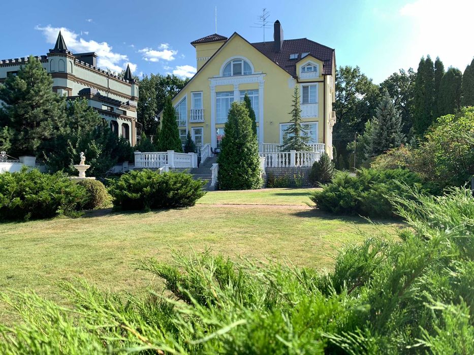 БЕЗ КОМІСІЇ!!! Оренда автономного будинку 320 м², 25 соток, с.Лісники