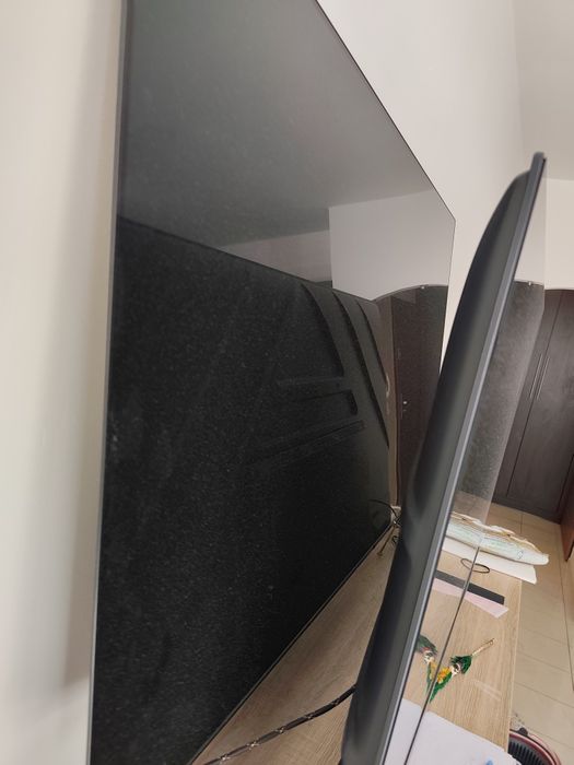 LG OLED 65  oled65c8lla   uszkodzony wyłącza się sam