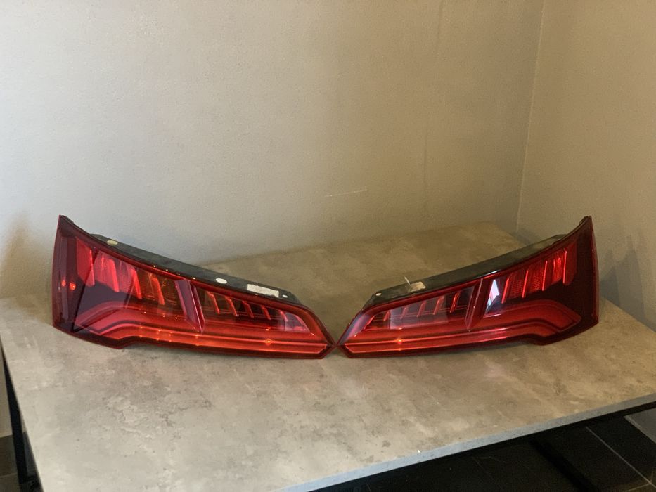 Фонарі Audi Q5 80A 2016-2020 Європа Dynamic