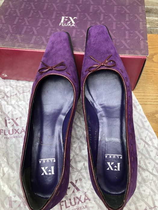 Sapatos Fluxa 37