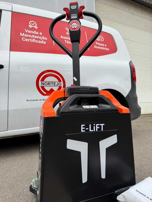Porta paletes Elétrico 1500Kg NOBLELIFT (Novo Modelo ATOM3)