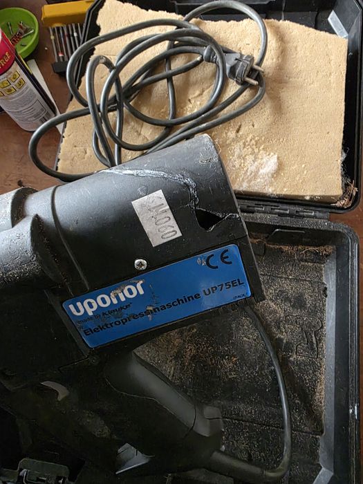 Zaciskarka do Rur Uponor Klauke UP75EL