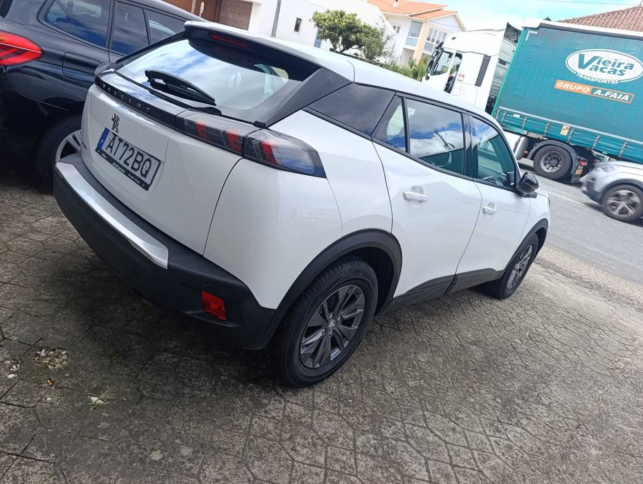 Peugeot 2008 1.2 Puretech Allure