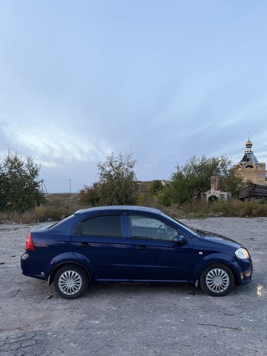 Chevrolet Aveo 1.5бензин