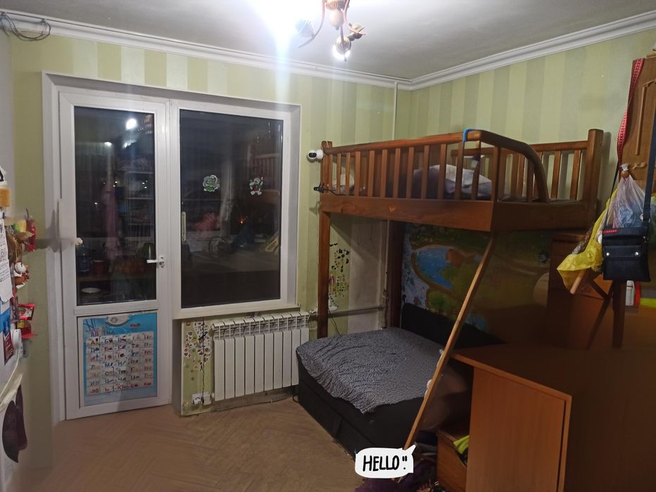 Продам кімнату з балконом власник без комісії