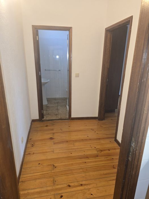 Casa térrea T1+1 Arcozelo