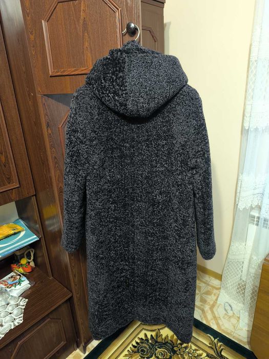 Продам твідове зимове пальто
