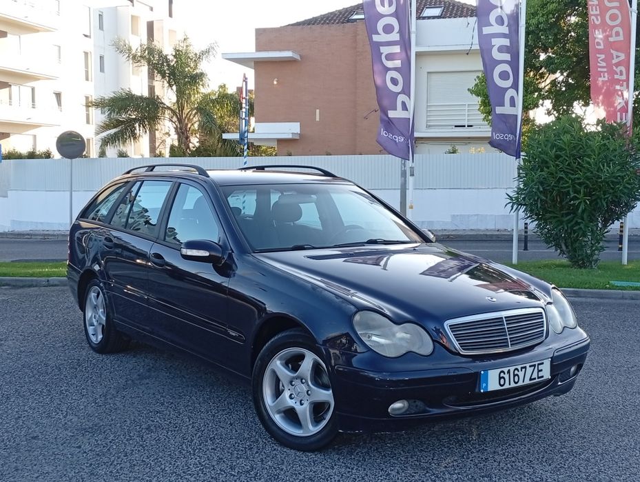 Mercedes-Benz C 220 — fotografia 4