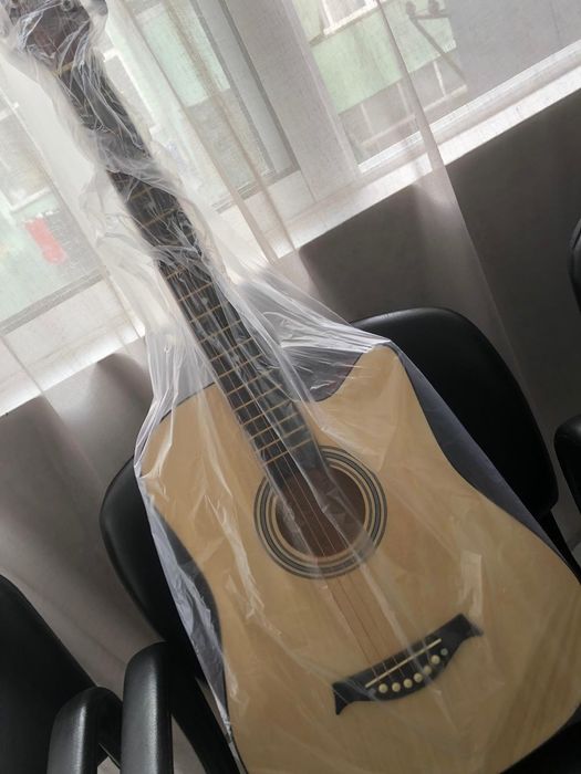 Violão 38 Polegadas - Novo com Capa , Capotraste, Paleta,  Afinado