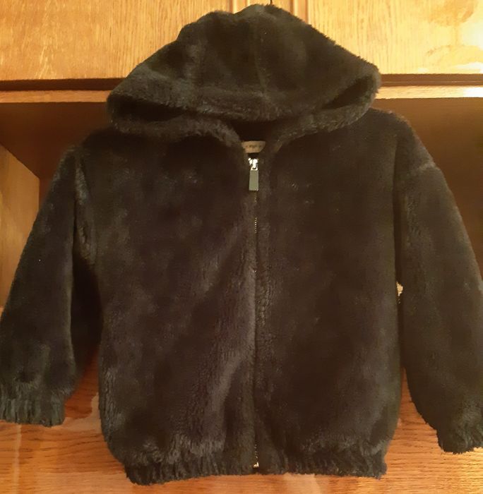 Дітяча легенька, тепла шубка с капюшоном  від F&F