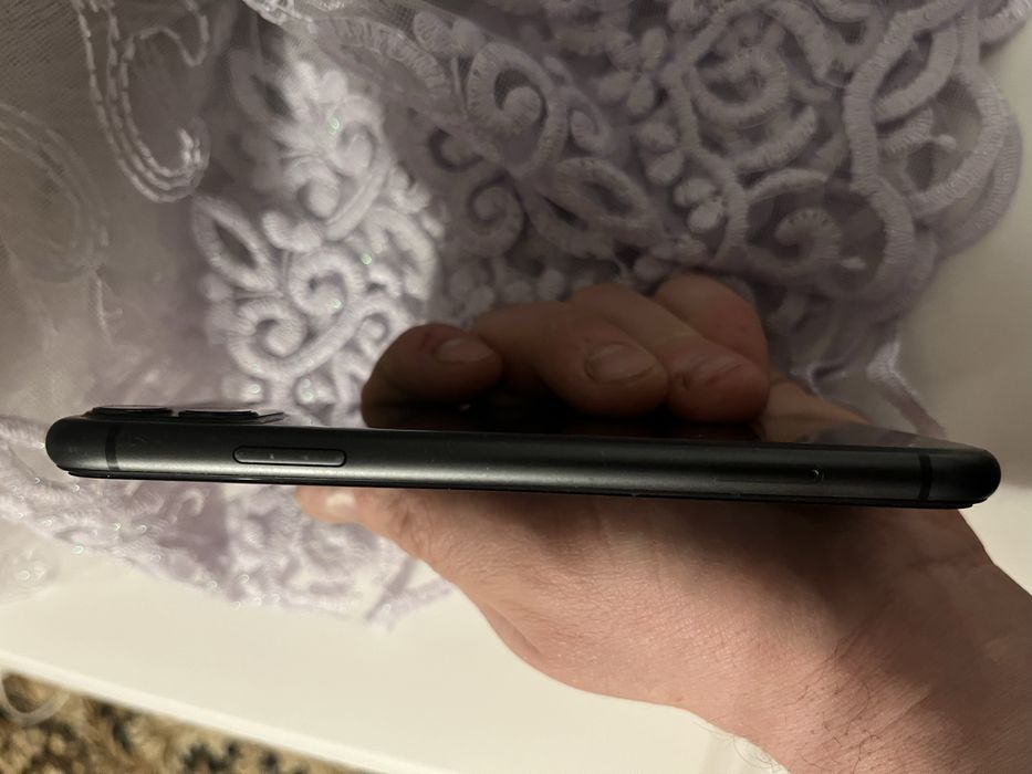 Iphone 11 64 Gb/Айфон 11 64 ГБ + подарунок