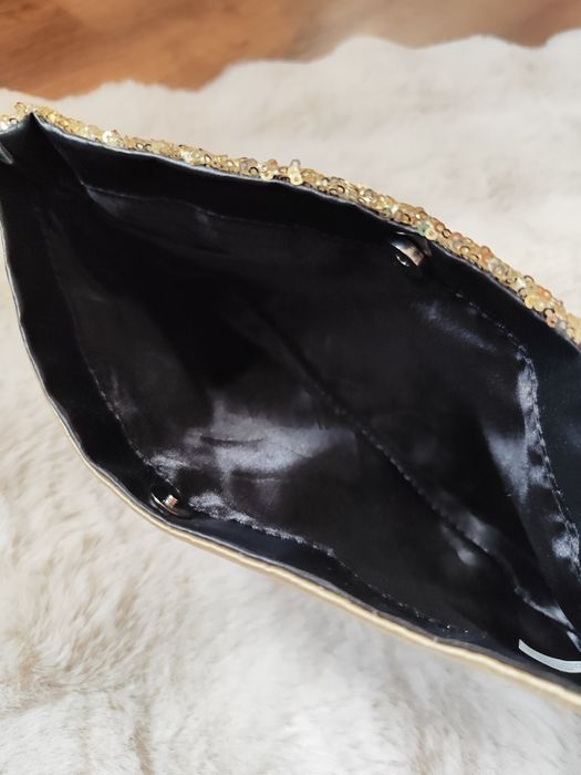 Nowa złota kopertówka torebka  z cekinami sylwester