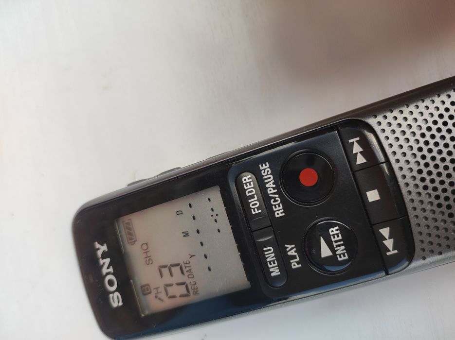 Dyktafon cyfrowy Sony,4gb pamięci wbudowanej ,sprawny
