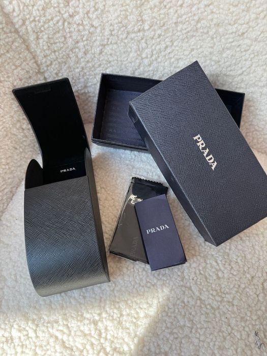 Okulary przeciwsłoneczne Prada