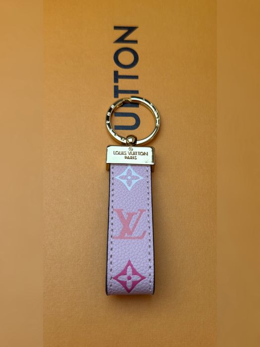 Brelok Breloczek do kluczy Louis Vuitton różowy