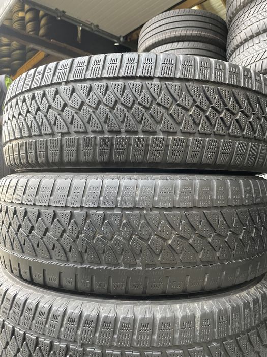 205/65/16с Bridgestone Blizzak W810