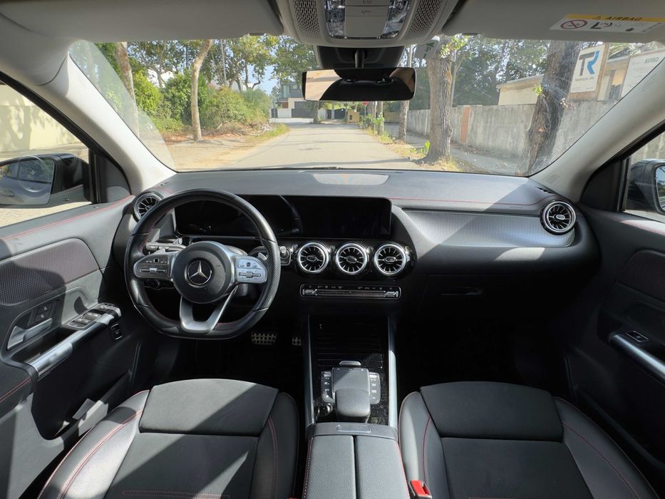 Vendo Carro Mercedes EQA
