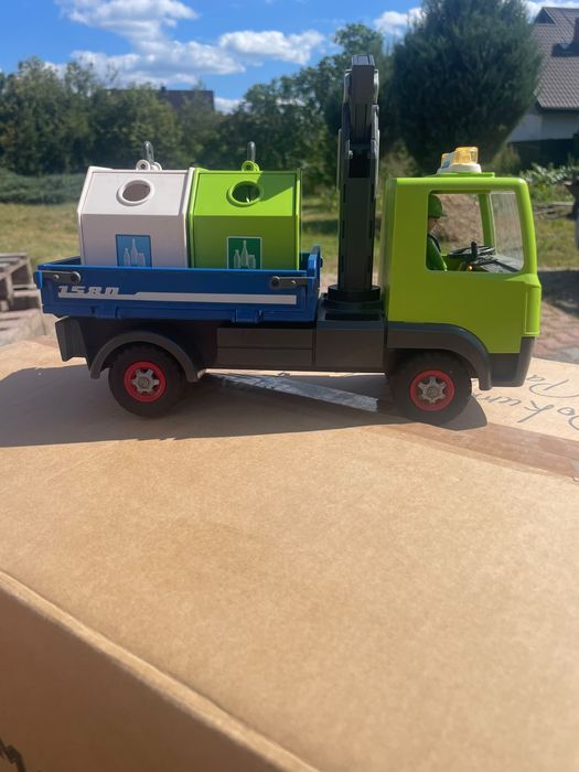 Zestaw zabawek Playmobil oraz Bruder