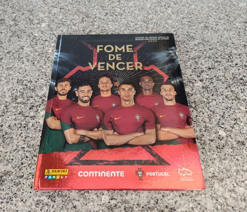 Caderneta completa Seleção Portuguesa Fome de Vencer 2022