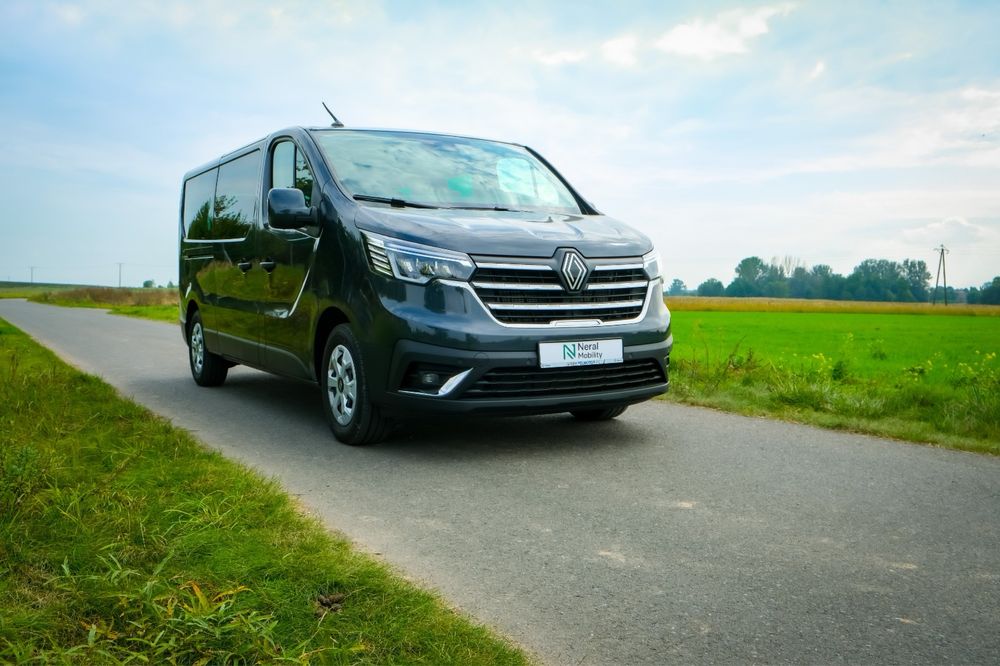 Renault Trafic 2025– 9-osobowy bus do wynajęcia | Neral Mobility