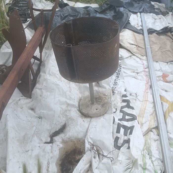 Banca de cozinha mais outros itens